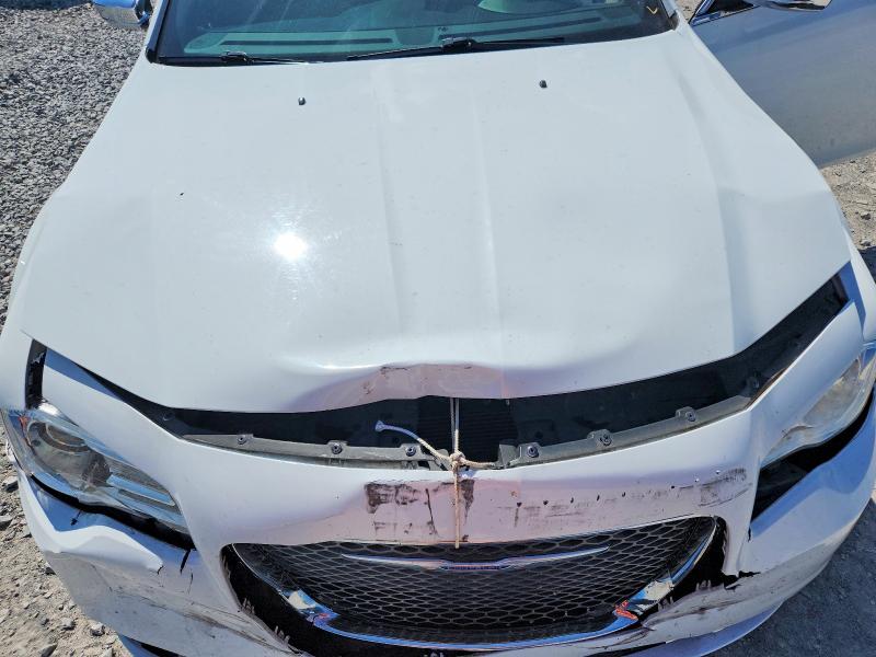 Photo 11 from auction – 2019 CHRYSLER 300 with VIN 2C3CCAEG9KH533791