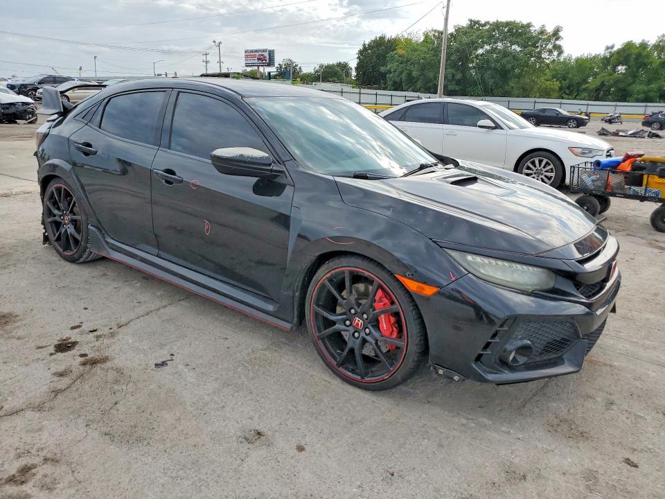 Photo 4 from auction – 2018 HONDA CIVIC with VIN SHHFK8G76JU200436