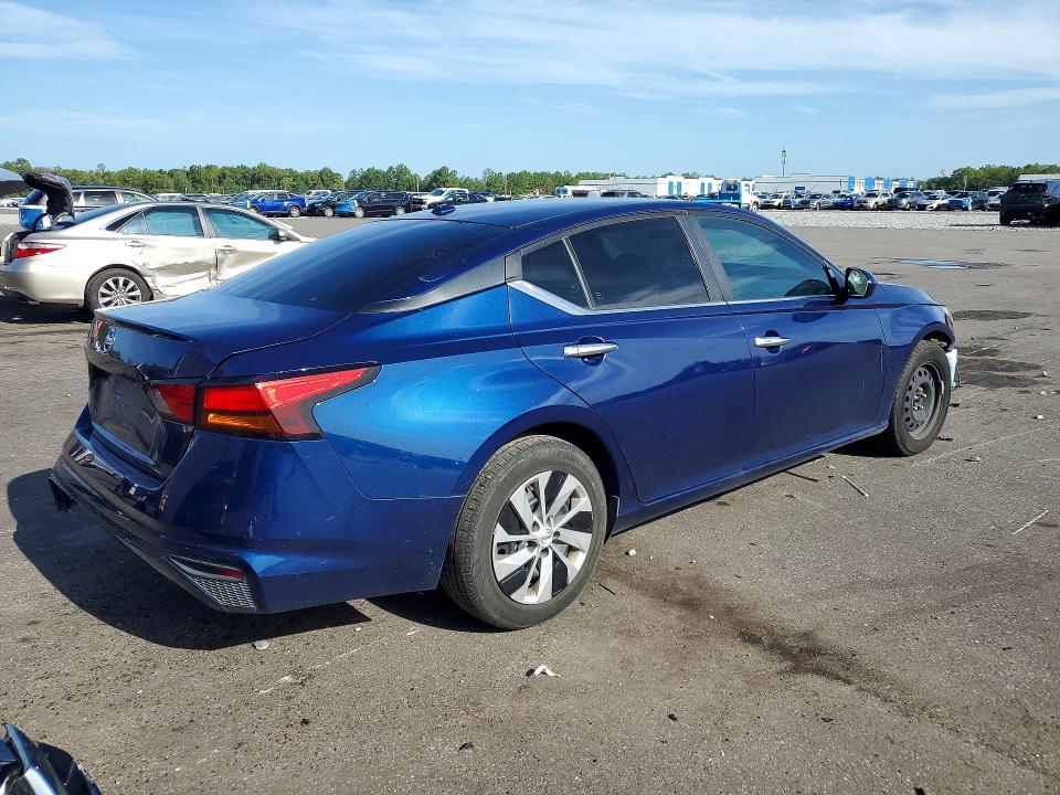 Photo 3 from auction – 2020 NISSAN ALTIMA with VIN 1N4BL4BV7LC212189