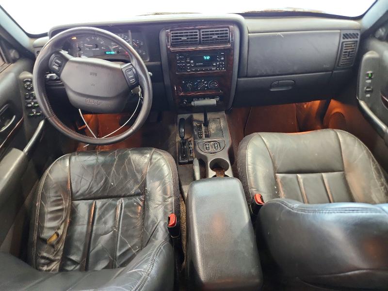 Photo 8 from auction – 2001 JEEP CHEROKEE with VIN 1J4FF58S11L540544