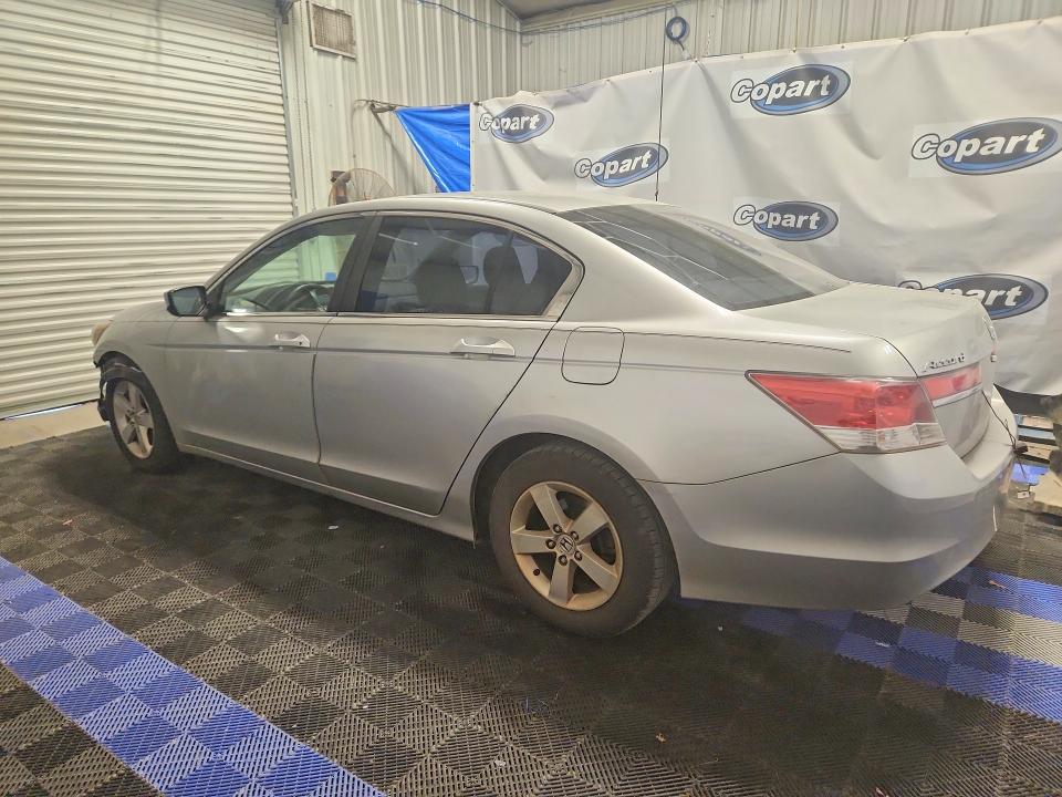 Photo 2 from auction – 2012 HONDA ACCORD with VIN 1HGCP2F30CA073326