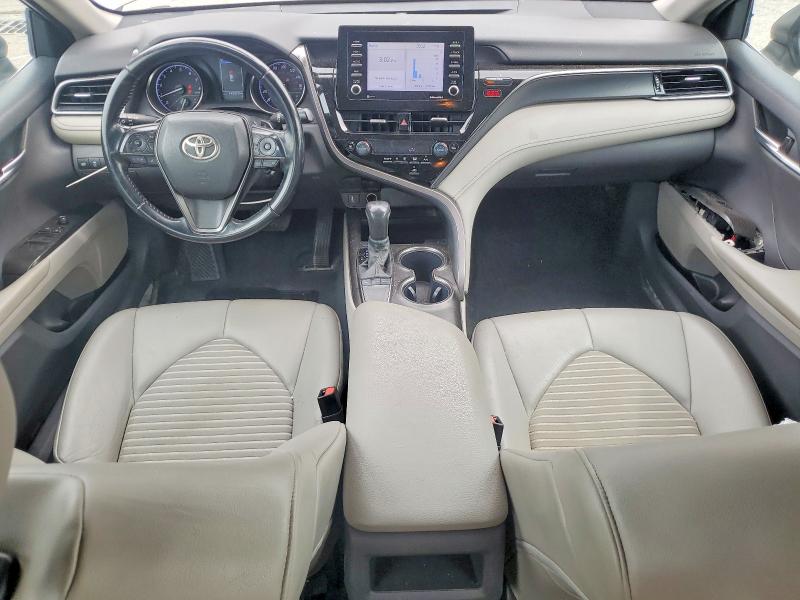 Photo 8 from auction – 2022 TOYOTA CAMRY with VIN 4T1G11AK4NU679364