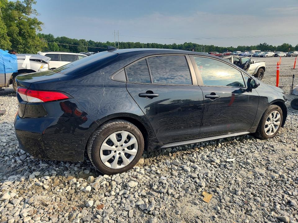 Photo 3 from auction – 2022 TOYOTA COROLLA with VIN 5YFEPMAE3NP369404