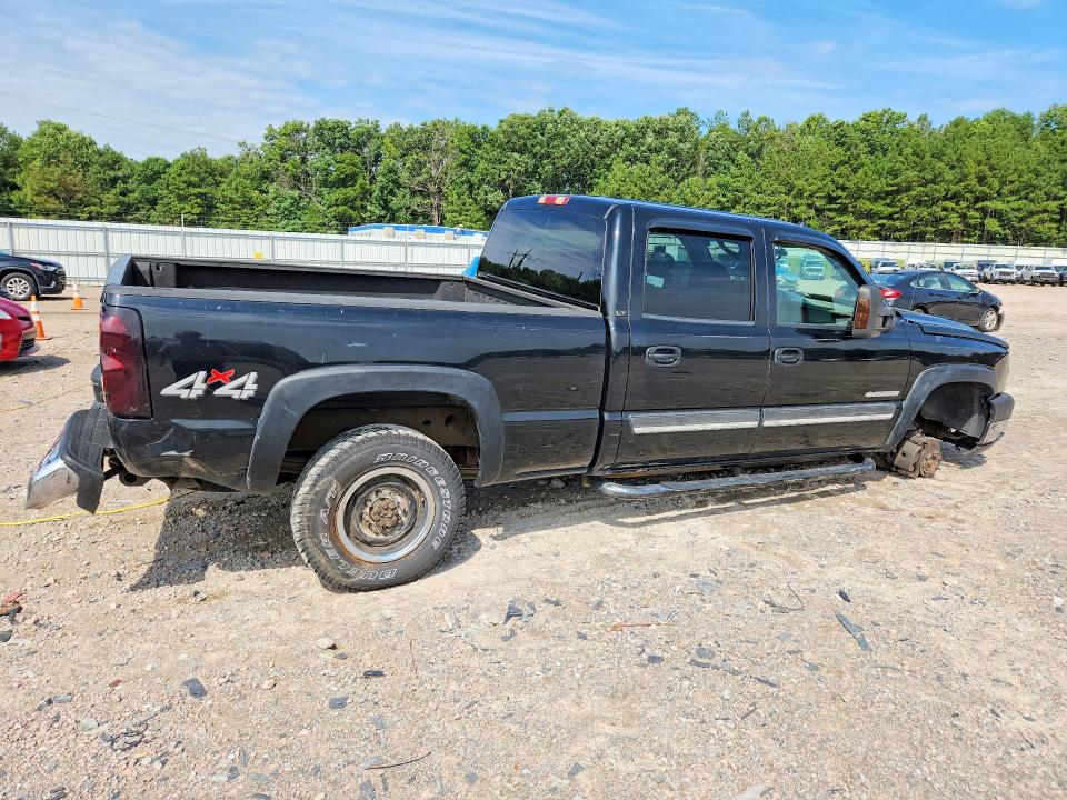 Photo 3 from auction – 2005 CHEVROLET SILVERADO with VIN 1GCHK23U45F825566