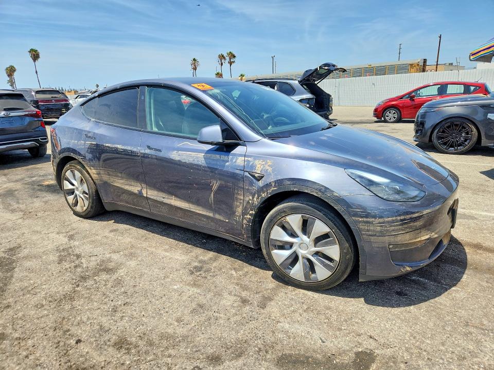 Photo 4 from auction – 2023 TESLA MODEL Y with VIN 7SAYGDEEXPF909985
