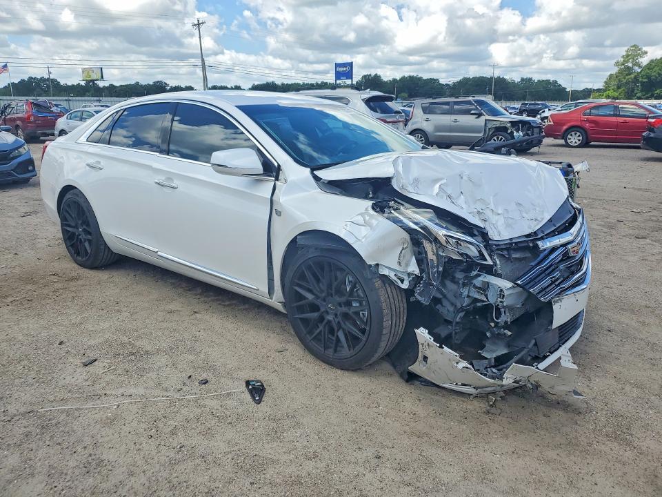 Photo 4 from auction – 2018 CADILLAC XTS with VIN 2G61M5S36J9141727