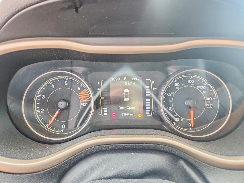 صورة رقم 9 من المزاد - 2018 JEEP CHEROKEE مع VIN 1C4PJLCB3JD559109