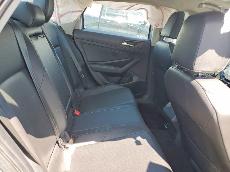 Photo 10 from auction – 2020 VOLKSWAGEN JETTA with VIN 3VWEB7BU2LM067965