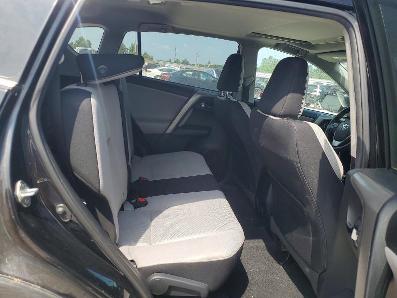 Photo 11 from auction – 2017 TOYOTA RAV4 with VIN 2T3RFREV3HW690056