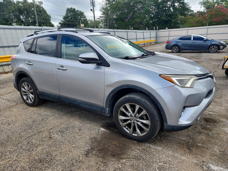 Photo 4 from auction – 2016 TOYOTA RAV4 with VIN 2T3YFREVXGW278985