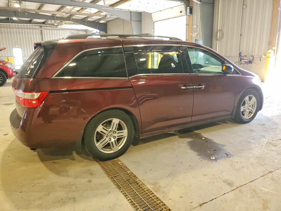 Photo 3 from auction – 2012 HONDA ODYSSEY with VIN 5FNRL5H93CB085453