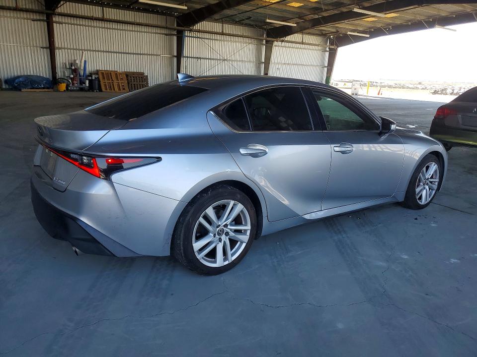 Фото 3 с аукциона – 2022 LEXUS IS с VIN JTHAA1D28N5118731