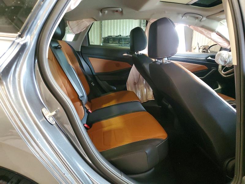 Photo 10 from auction – 2024 VOLKSWAGEN JETTA with VIN 3VWGM7BU4RM028127