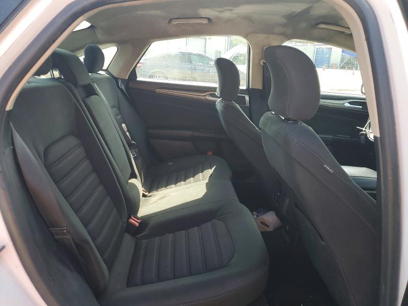 Photo 10 from auction – 2018 FORD FUSION with VIN 3FA6P0H77JR109697