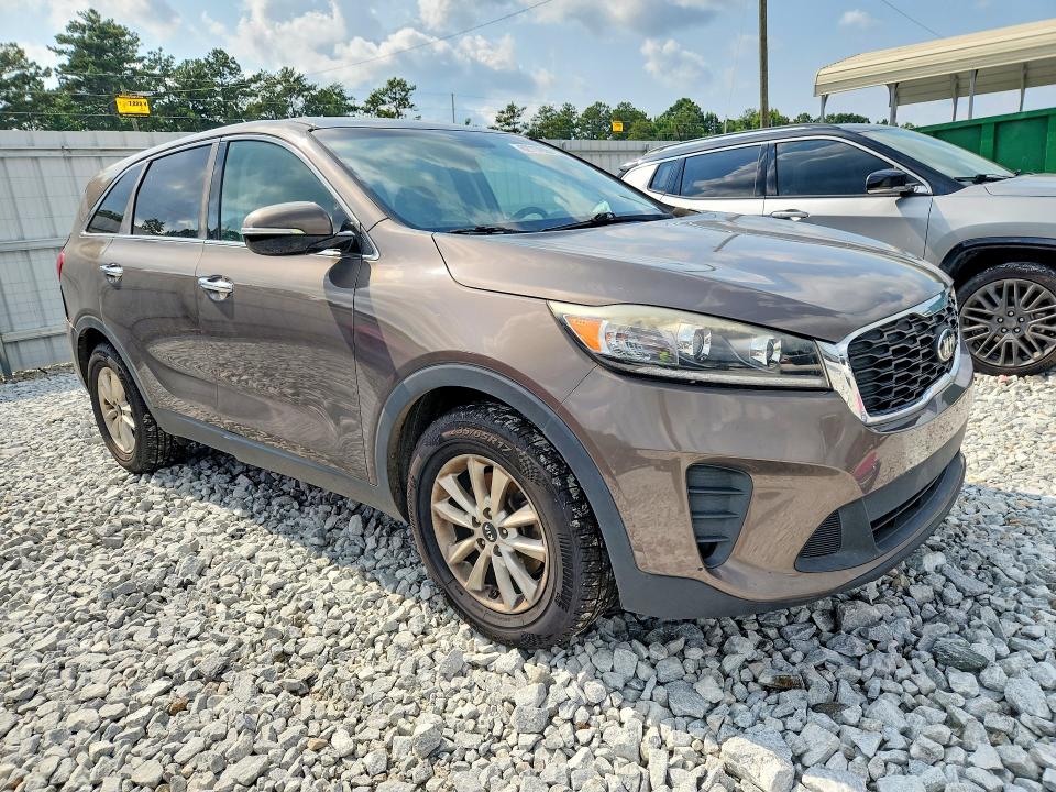 Photo 4 from auction – 2019 KIA SORENTO with VIN 5XYPG4A55KG512362