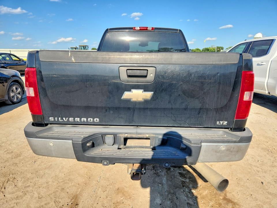 Photo 6 from auction – 2008 CHEVROLET SILVERADO with VIN 1GCHK29688E160870