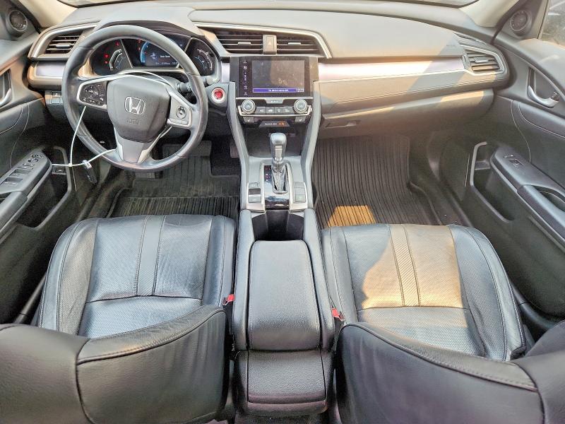 Photo 8 from auction – 2016 HONDA CIVIC with VIN 2HGFC1F7XGH653017