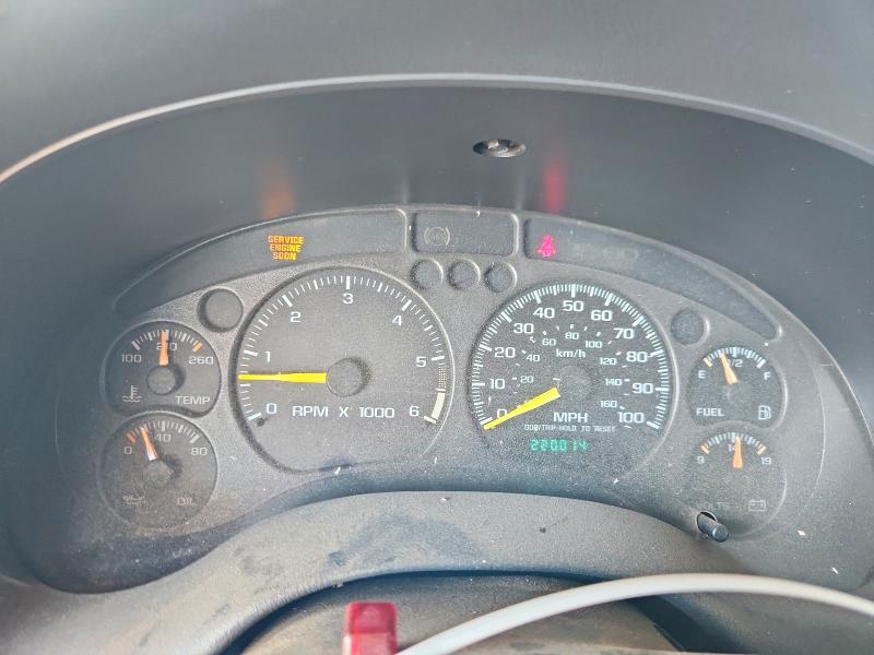 Photo 9 from auction – 2001 GMC JIMMY with VIN 1GKDT13W912217751