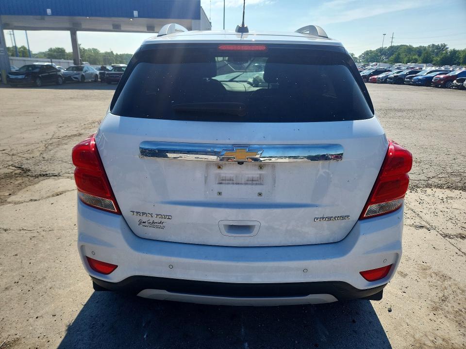Photo 6 from auction – 2020 CHEVROLET TRAX with VIN 3GNCJRSB2LL118594
