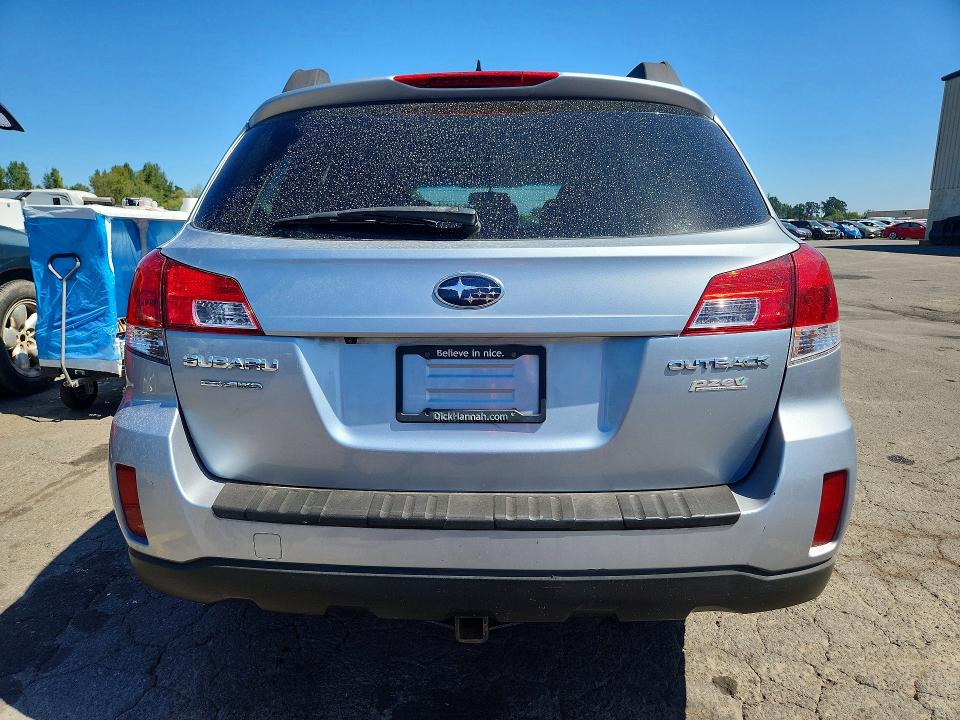Photo 6 from auction – 2012 SUBARU OUTBACK with VIN 4S4BRBKC4C3200122