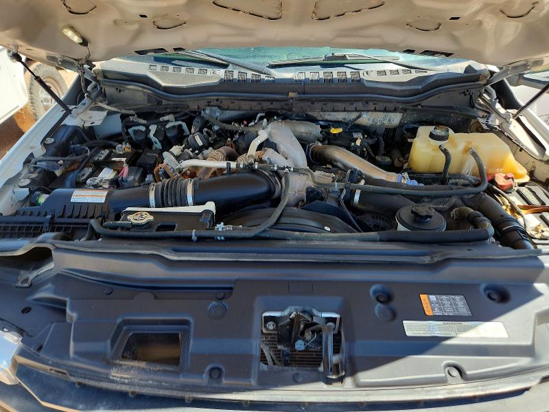 Photo 11 from auction – 2021 FORD F450 with VIN 1FDUF4GT5MEC12498