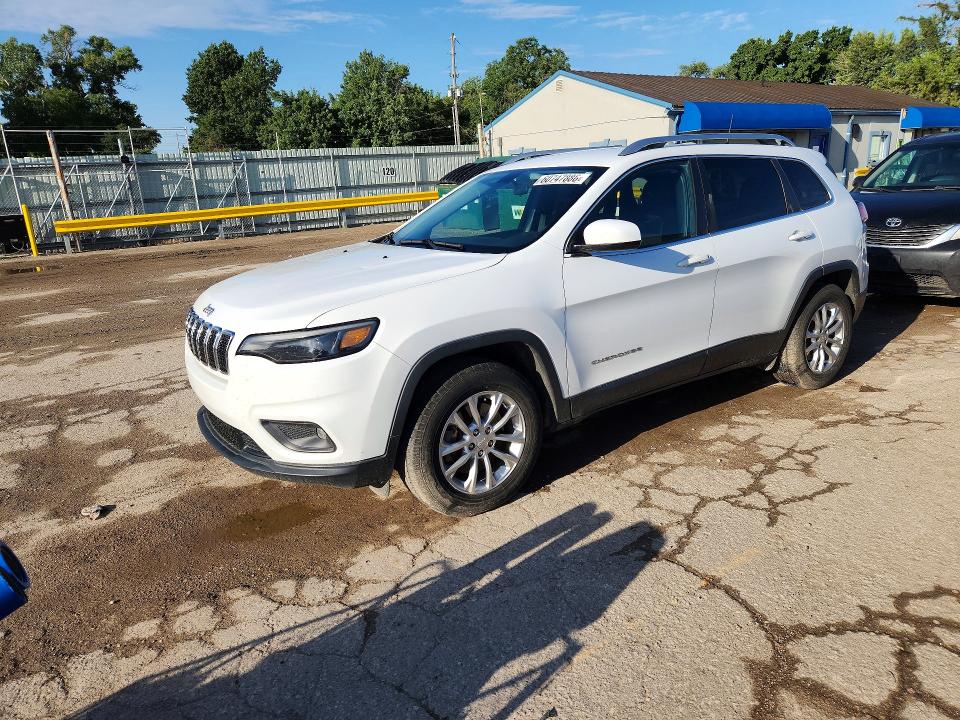 JEEP CHEROKEE 2019 with VIN 1C4PJMCX7KD218668 - Photo from auction