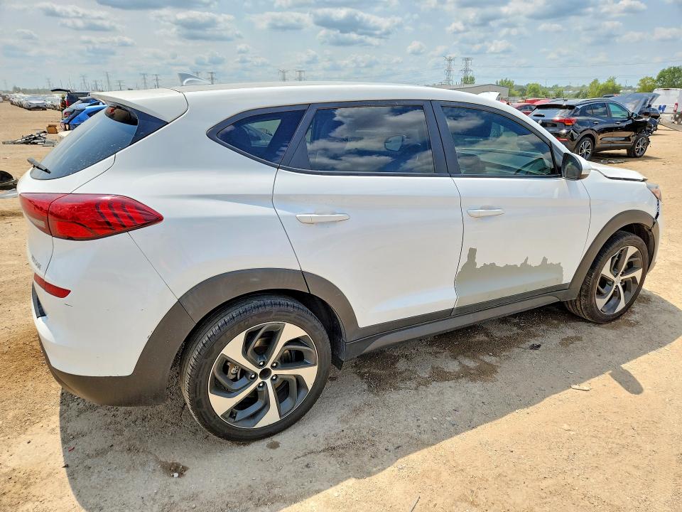 Photo 3 from auction – 2020 HYUNDAI TUCSON with VIN KM8J23A45LU261618