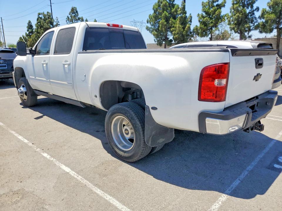 Photo 2 from auction – 2013 CHEVROLET SILVERADO with VIN 1GC4K1C85DF206842
