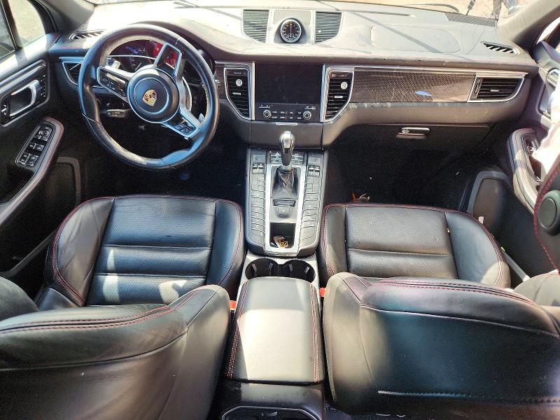 Photo 8 from auction – 2017 PORSCHE MACAN with VIN WP1AG2A57HLB56468
