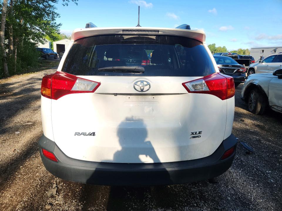 Photo 6 from auction – 2013 TOYOTA RAV4 with VIN 2T3RFREV0DW074535