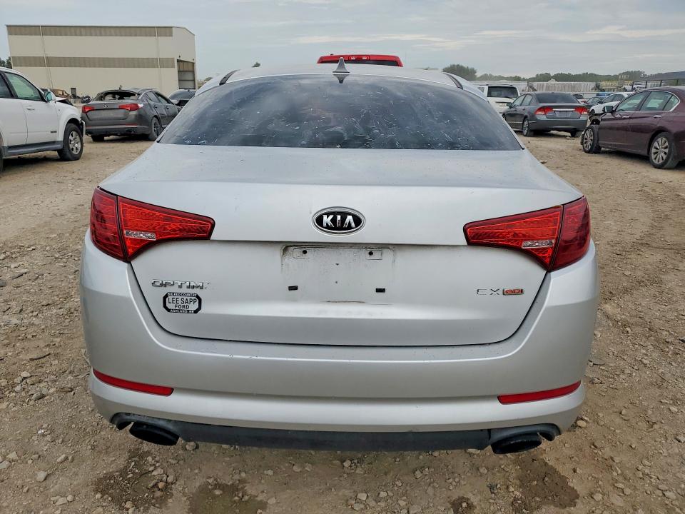 Photo 6 from auction – 2011 KIA OPTIMA with VIN KNAGN4A78B5076314