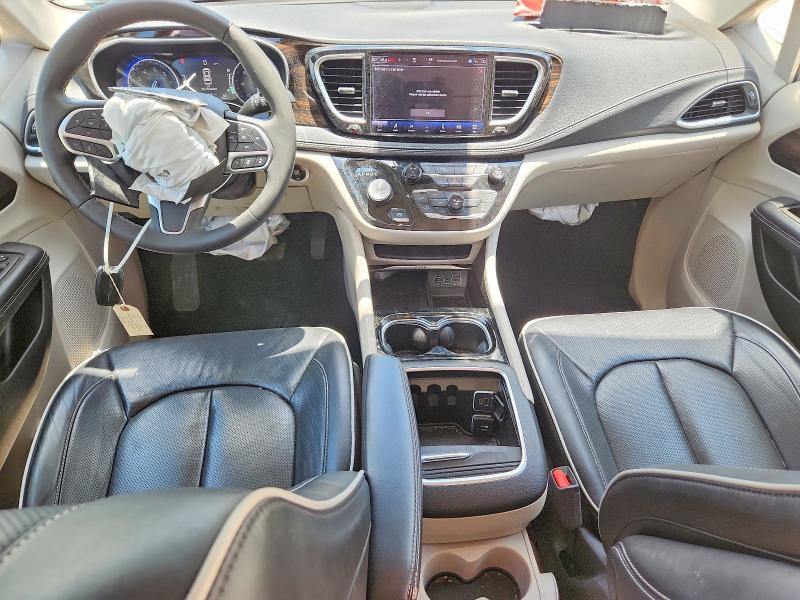 Zdjęcie 8 z aukcji – 2024 CHRYSLER PACIFICA z VIN 2C4RC1GG9RR128165