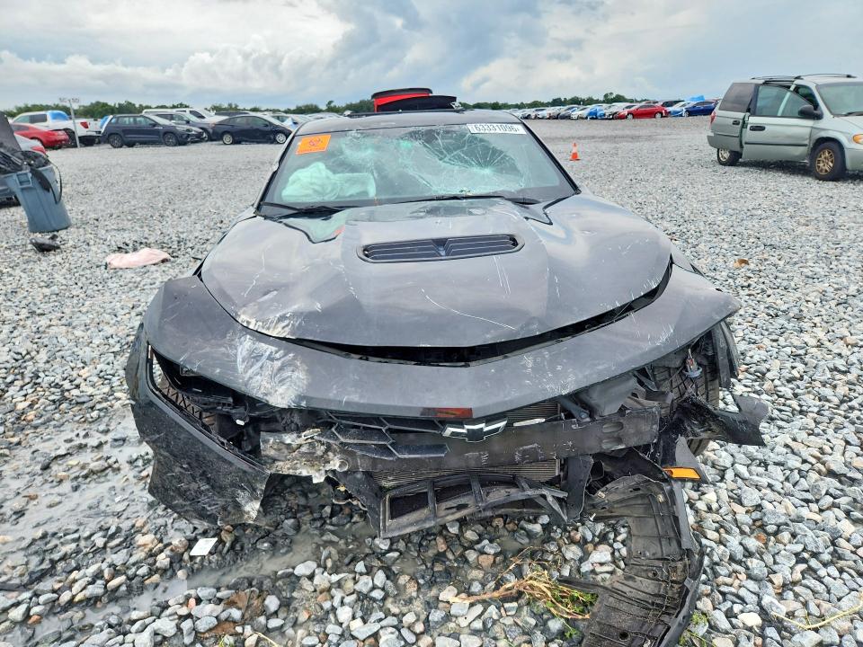 Photo 5 from auction – 2022 CHEVROLET CAMARO with VIN 1G1FF1R76N0131805