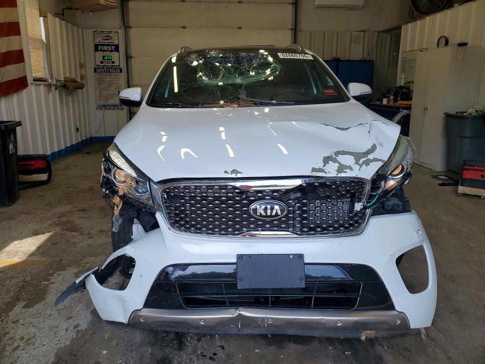 Photo 5 from auction – 2016 KIA SORENTO with VIN 5XYPKDA11GG036338