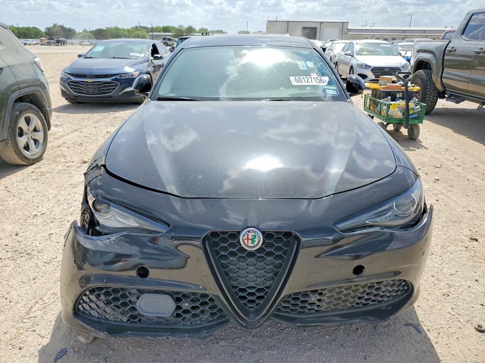 صورة رقم 5 من المزاد - 2019 ALFA ROMEO GIULIA مع VIN ZARFAMBN7K7600909