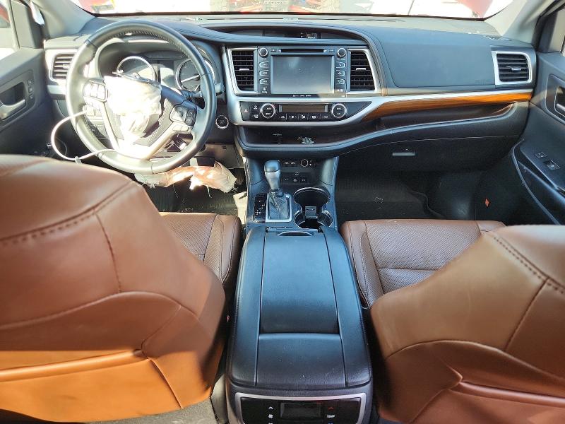 Photo 8 from auction – 2019 TOYOTA HIGHLANDER with VIN 5TDDZRFH2KS711966