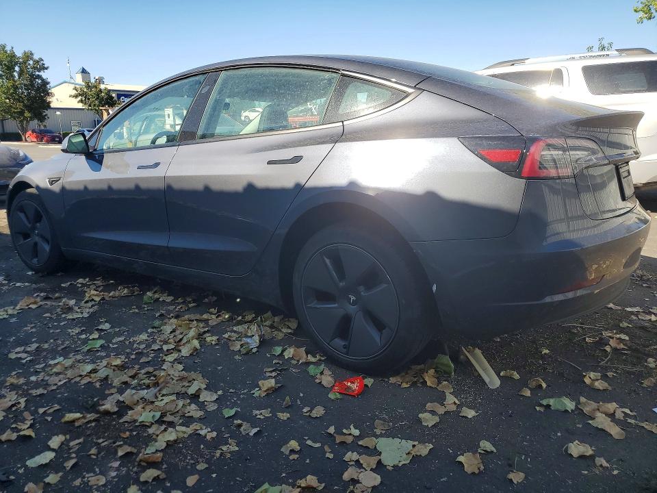 Снимка 2 от търг – 2023 TESLA MODEL 3 с VIN 5YJ3E1EA6PF419259