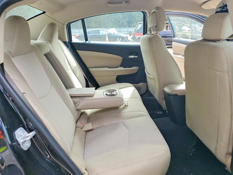Снимка 10 от търг – 2014 CHRYSLER 200 с VIN 1C3CCBAB5EN209698
