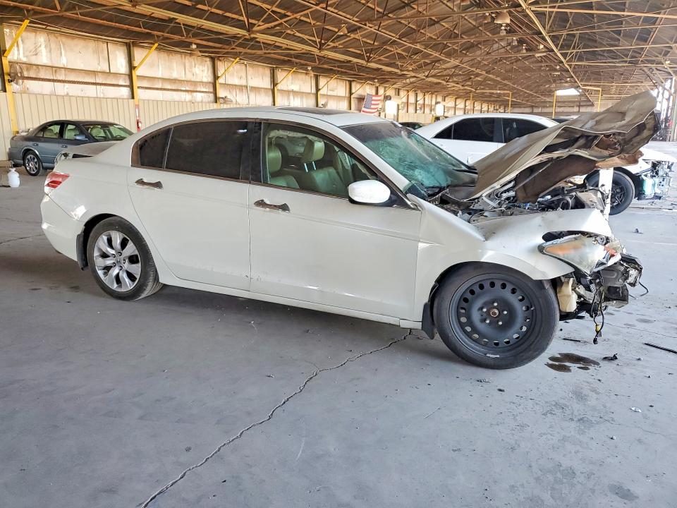 Photo 4 from auction – 2010 HONDA ACCORD with VIN 1HGCP3F85AA026758