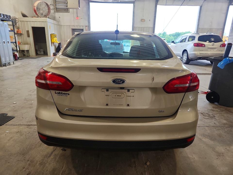 Photo 6 from auction – 2017 FORD FOCUS with VIN 1FADP3F2XHL320093