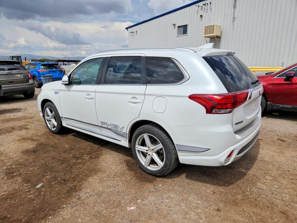 Photo 2 from auction – 2018 MITSUBISHI OUTLANDER with VIN JA4J24A50JZ035001