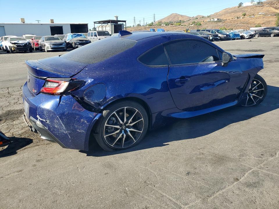 Photo 3 from auction – 2022 TOYOTA GR86 with VIN JF1ZNBC1XN8756765