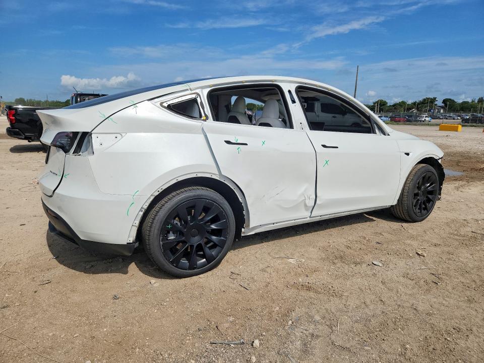 Photo 3 from auction – 2023 TESLA MODEL Y with VIN 7SAYGDEE2PF752839