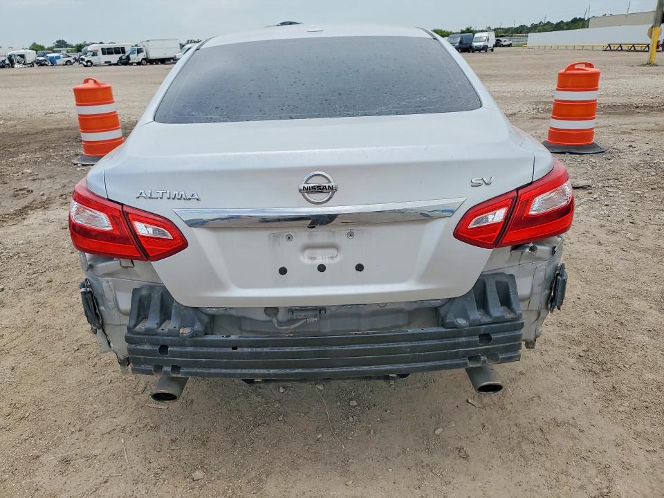 Photo 6 from auction – 2017 NISSAN ALTIMA with VIN 1N4AL3AP5HC218847