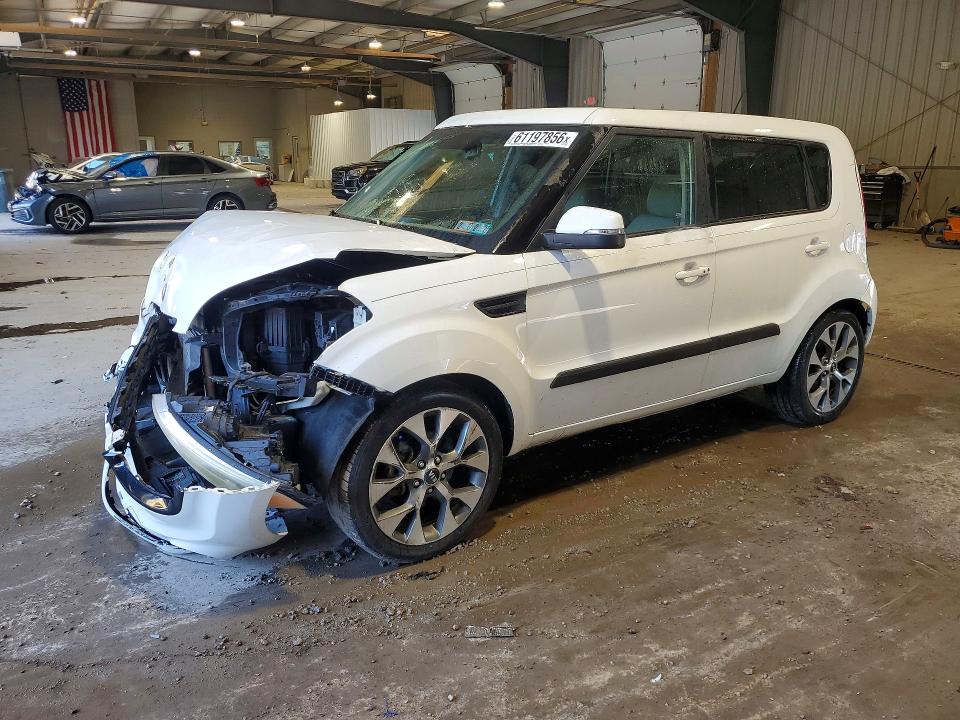 Zdjęcie 1 z aukcji – 2013 KIA SOUL z VIN KNDJT2A69D7587550