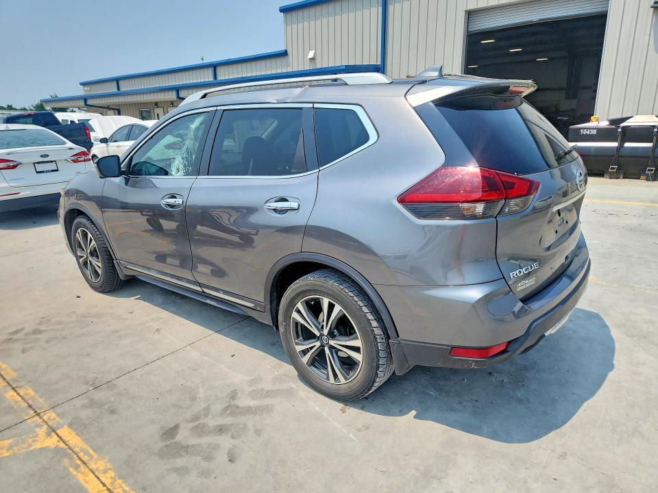 Photo 2 from auction – 2018 NISSAN ROGUE with VIN 5N1AT2MT6JC807050