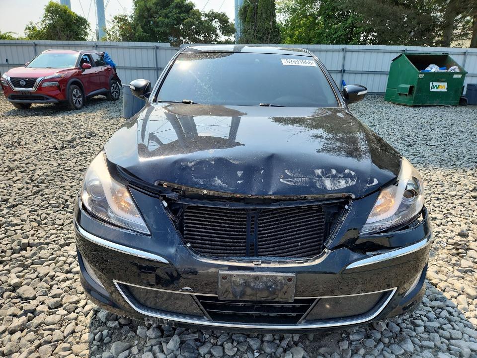 Photo 5 from auction – 2013 HYUNDAI GENESIS with VIN KMHGC4DH6DU256246