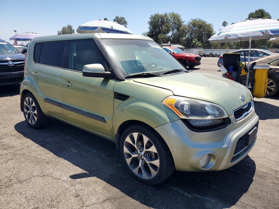 Photo 4 from auction – 2012 KIA SOUL with VIN KNDJT2A64C7472482