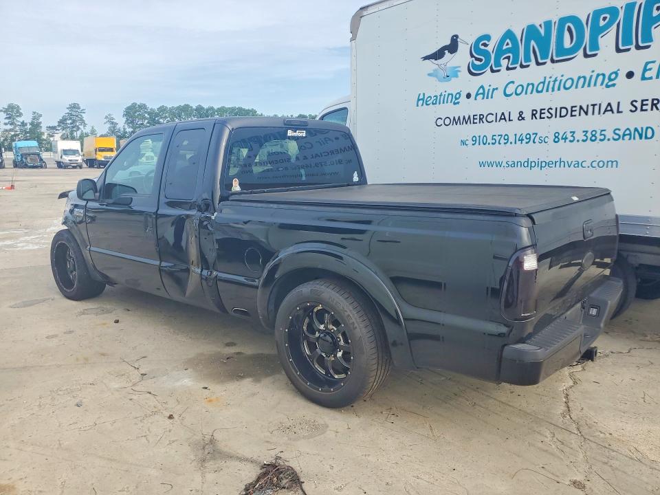 Foto 2 de la subasta – 2003 FORD F250 con VIN 1FTNX20L33EA26042