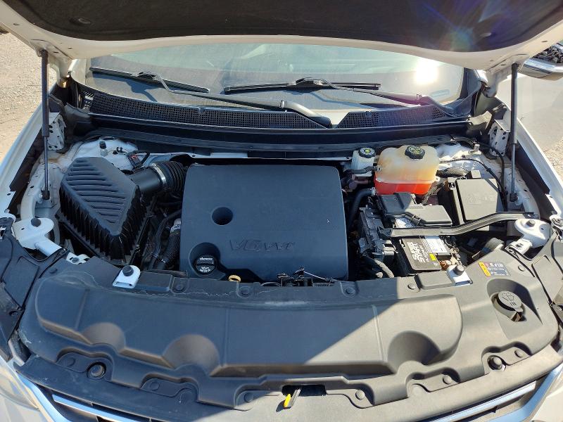 Photo 12 from auction – 2018 CHEVROLET TRAVERSE with VIN 1GNERKKW0JJ110204